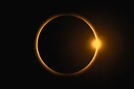 Anel de fogo: eclipse solar vai acontecer em meio ao Carnaval 2027 - Imagem