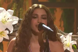 Anitta canta clássico do Olodum em programa internacional; veja - Imagem