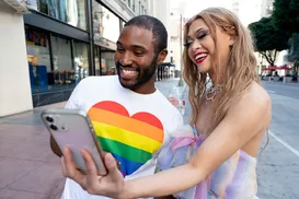 Aplicativos de namoro são usados para combater emboscadas contra LGBTs - Imagem