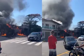 Avião de pequeno porte cai em restaurante e deixa três mortos - Imagem