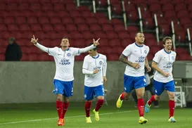 Bahia não vence o Inter como visitante há mais de uma década - Imagem