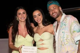 Biancardi anuncia gravidez e emociona Neymar; assista - Imagem
