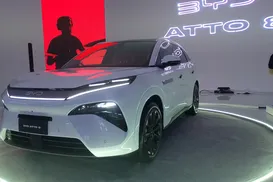 BYD lança SUV Atto 8 com foco no segmento de sete lugares; saiba detalhes - Imagem