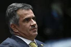 Caso Master: senador promete renunciar se houver provas contra ele - Imagem