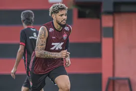 Com nova lesão, Vitória enfrentou o Flamengo com time inteiro no DM - Imagem
