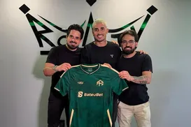 Com Thiago Galhardo, Feira FC mira Série A do Brasileirão em 10 anos - Imagem