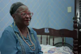 Documentário revela histórias emocionantes de trabalhadoras domésticas - Imagem