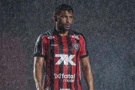 Em baixa: Ronald perde espaço no Vitória e acumula sequência sem jogar - Imagem