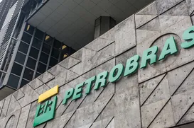 Em meio à Guerra do Irã, Petrobras registra queda de 7% nos lucros - Imagem