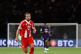 Entre o excesso e a essência no futebol moderno - Imagem