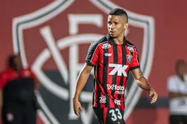 Erick lamenta ataque contra Corinthians: "Faltou mais na frente" - Imagem