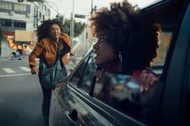 Filme de ação brasileiro surpreende e domina a Netflix global - Imagem