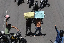 Fim de mototáxi de Uber e 99? Decisão aumenta discussão em capital - Imagem