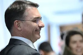 Flávio Bolsonaro comemora derrota de Messias para o STF - Imagem