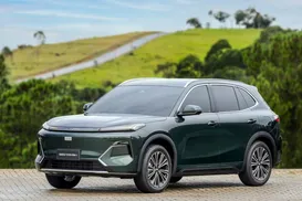 Geely lança SUV híbrido EX5 no Brasil com promessa de 1.300 km de autonomia - Imagem