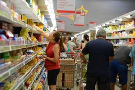 Grande rede de supermercados popular anuncia fechamento em massa - Imagem