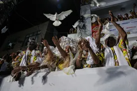 História do Ilê Aiyê: livro reúne mais de 200 composições do bloco afro - Imagem