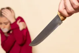 Homem ameaça cortar partes íntimas de mulher após vítima negar sexo - Imagem