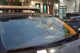 Homem é preso após tentar destruir viatura no interior da Bahia - Imagem