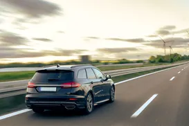 Homem morre esfaqueado ao tentar salvar mulher de sequestro - Imagem