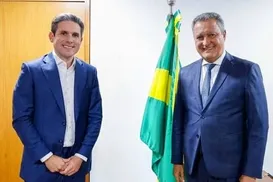 Hugo Motta, Rui Costa e César Borges recebem honraria do TCM - Imagem