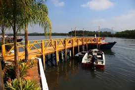 Ilha brasileira cobra R$ 0,50 para visita e proíbe novos moradores - Imagem