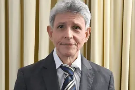 Imortal Carlos Ribeiro lança mais um livro na ABL - Imagem