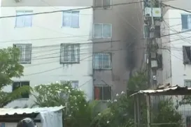 Incêndio atinge apartamento em condomínio no Bosque das Bromélias - Imagem