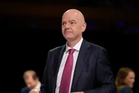 Infantino se diz “chocado” após denúncia de racismo contra Vini Jr - Imagem