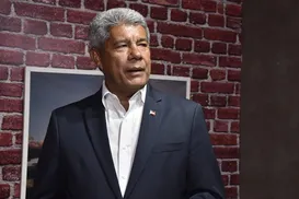 Jerônimo minimiza dados de pesquisas e reafirma agenda de gestão - Imagem