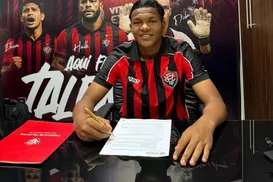 Joia da base assina primeiro contrato profissional com o Vitória - Imagem