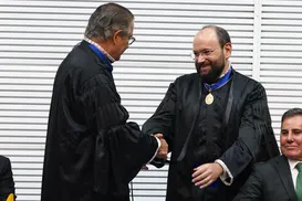 Kertzman assume presidência do TRE-BA com desafio de combater IA - Imagem