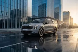 Kia lança Carnival híbrida - Imagem