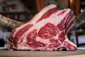 "Kit churrasco" fica mais salgado e pesa no bolso dos brasileiros - Imagem