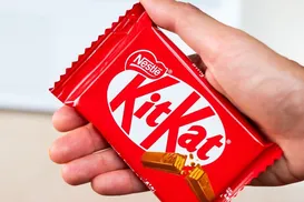 KitKat lança rastreador após roubo de 12 toneladas de chocolate; entenda - Imagem