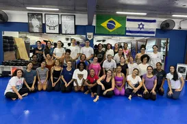 Krav Maga reúne mulheres em seminário de defesa pessoal em Salvador - Imagem