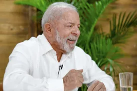 Lula está em  Salvador para tirar o baixo astral da chapa governista - Imagem