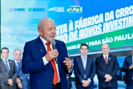 Lula se diz dedicado a “não deixar os fascistas governarem o país” - Imagem