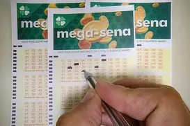 Mega-Sena sorteia R$ 105 milhões nesta terça-feira; confira resultados - Imagem