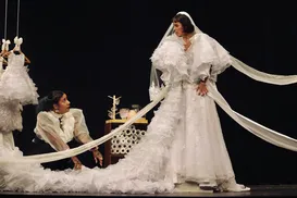 Muito além do casamento: espetáculo em Salvador questiona papéis femininos - Imagem