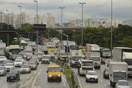Não pagou o IPVA 2026? Saiba as penalidades e riscos - Imagem