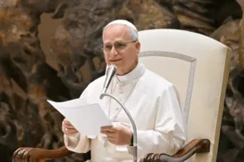 “Não usem Deus para destruir”: Papa faz alerta duro contra guerra - Imagem