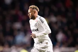 Neymar pode ser afetado por gramados sintéticos na Copa? Entenda - Imagem
