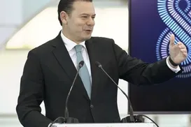 Novas leis em Portugal podem acelerar expulsão de imigrantes brasileiros - Imagem