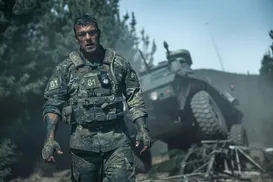 O novo filme de guerra da Netflix perfeito para salvar seu sábado - Imagem