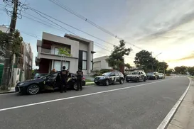 Operação contra tráfico na BA e RJ tem ação em condomínio de alto padrão em Salvador - Imagem