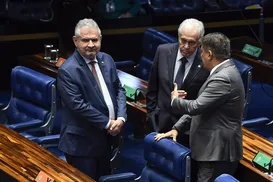Otto Alencar reage a Coronel e chama senador de "bolsonarista" - Imagem