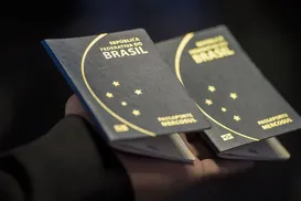 Paraíso europeu impõe regra dura a brasileiros mesmo com o passaporte - Imagem