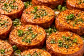 Pare de cozinhar na água! Saiba o jeito certo de preparar batata-doce - Imagem