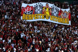 Protesto da torcida do Vitória contra a CBF é registrado em súmula - Imagem